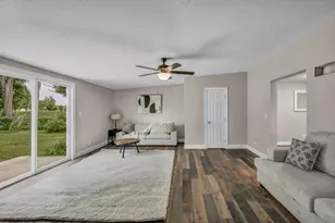 1434 Grimes Cir, Urbana, OH 43078 - Photo 9