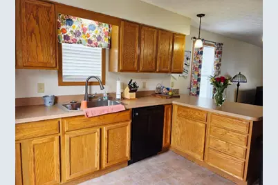 810 W Ward Street, Urbana, OH 43078 - Photo 9