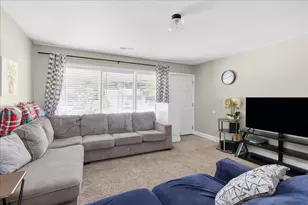 308 Wren Ave, Bellefontaine, OH 43311 - Photo 11