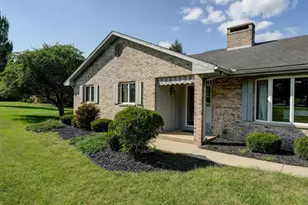 6468 Country Club Dr, Greenville, OH 45331 - Photo 3