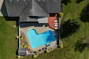 6468 Country Club Dr, Greenville, OH 45331 - Photo 7