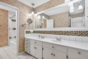 860 Lincolnshire Dr, Troy, OH 45373 - Photo 33