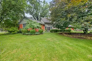860 Lincolnshire Dr, Troy, OH 45373 - Photo 7