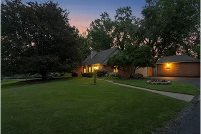 860 Lincolnshire Drive, Troy, OH 45373 - Photo 1
