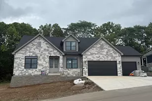 1217 Knob Hl Ct, Troy, OH 45373 - Photo 1