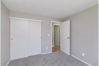 4900 Seville Drive, Englewood, OH 45322 - Photo 17