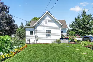 937 Hendricks Ave, Saint Marys, OH 45885 - Photo 9