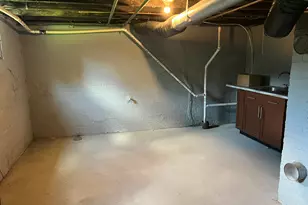 406 E Mechanic St, Wapakoneta, OH 45895 - Photo 11