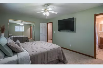 185 Katy Lane, Englewood, OH 45322 - Photo 17