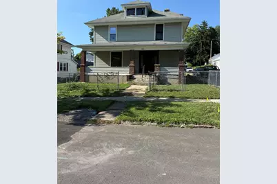 229 E Patterson Avenue, Bellefontaine, OH 43311 - Photo 1