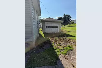 229 E Patterson Avenue, Bellefontaine, OH 43311 - Photo 15