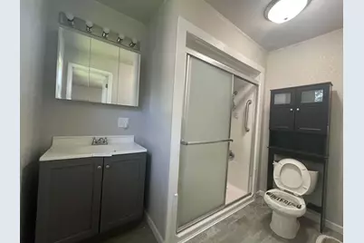 1025 Hendricks Avenue, Saint Marys, OH 45885 - Photo 9