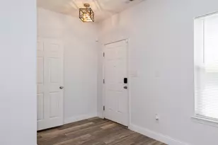 2261 E Girard Ln, Troy, OH 45373 - Photo 5