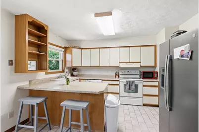 4460 E Mohave Drive, Beavercreek, OH 45431 - Photo 5