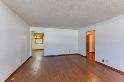801 N Dorset Road, Troy, OH 45373 - Photo 13