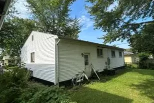 1327 Essex Dr, Lima, OH 45804 - Photo 3