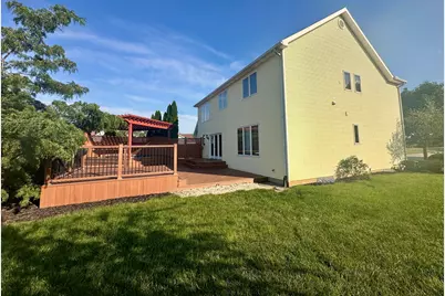 1614 Springfield Avenue, Wapakoneta, OH 45895 - Photo 3