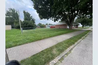 1153 Greenfield Drive, Troy, OH 45373 - Photo 3