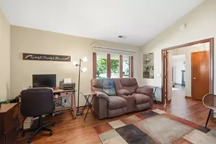 5642 Fox Ridge Dr, Springfield, OH 45503 - Photo 9