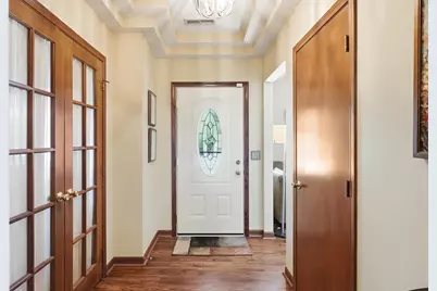 5642 Fox Ridge Drive, Springfield, OH 45503 - Photo 5