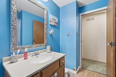 562 Hathaway Trail, Tipp City, OH 45371 - Photo 25