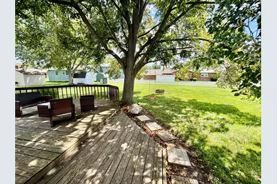 917 Aster Drive, Wapakoneta, OH 45895 - Photo 7