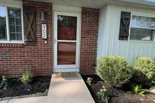 902 W Martindale Rd, Englewood, OH 45322 - Photo 5