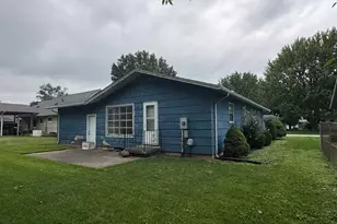1033 Willow St, Celina, OH 45822 - Photo 3