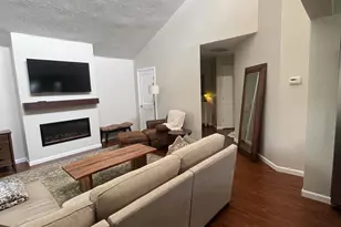 2715 Red Coach Dr, Springfield, OH 45503 - Photo 5