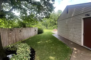 2715 Red Coach Dr, Springfield, OH 45503 - Photo 15