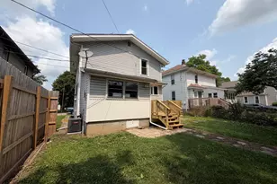 212 E Spring Ave, Bellefontaine, OH 43311 - Photo 7