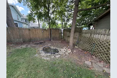 212 E Spring Avenue, Bellefontaine, OH 43311 - Photo 9
