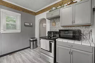 219 Orange St, Urbana, OH 43078 - Photo 17