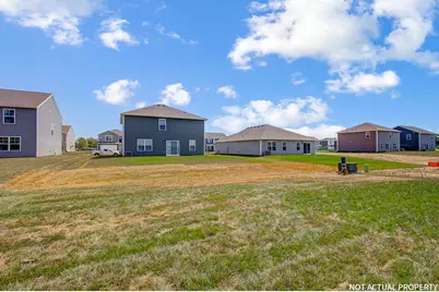 1129 Sherwood Loop, Bellefontaine, OH 43311 - Photo 29