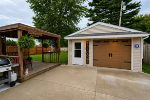 1500 Wright St, Bellefontaine, OH 43311 - Photo 13