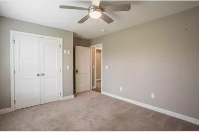 607 W Bentley Circle, Troy, OH 45373 - Photo 23