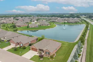 607 W Bentley Cir, Troy, OH 45373 - Photo 5