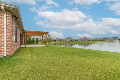 607 W Bentley Circle, Troy, OH 45373 - Photo 35