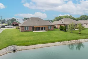 607 W Bentley Cir, Troy, OH 45373 - Photo 39