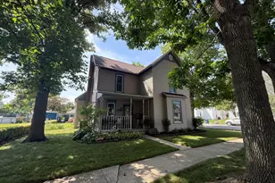 625 W High St, Saint Marys, OH 45885 - Photo 3