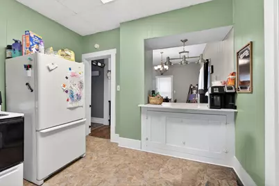 208 N Madriver Street, Bellefontaine, OH 43311 - Photo 17
