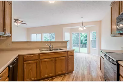 2880 Manor Court, Troy, OH 45373 - Photo 13