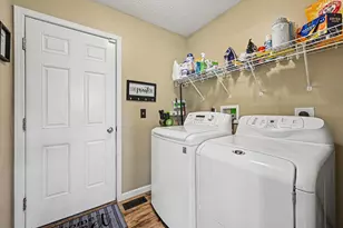 1159 Pond View Dr, Troy, OH 45373 - Photo 19
