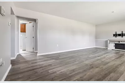 302 N Smith Street, New Carlisle, OH 45344 - Photo 9