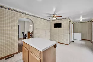 119 Bloomfield Ave, Urbana, OH 43078 - Photo 15