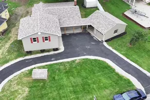 1153 N Middle Dr, Greenville, OH 45331 - Photo 3