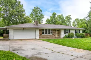 4 Frederick Pl, Medway, OH 45341 - Photo 5