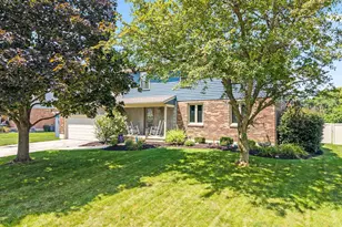 1914 Beckert Dr, Piqua, OH 45356 - Photo 3