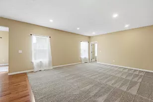 114 Shoemaker Ln, Vandalia, OH 45377 - Photo 13