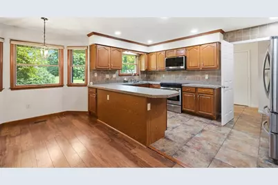 10619 Frederick Pike, Vandalia, OH 45377 - Photo 17
